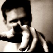 Αποφυγή της κατάκρισης